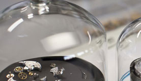 青岛积家售后维修点调整手表速率